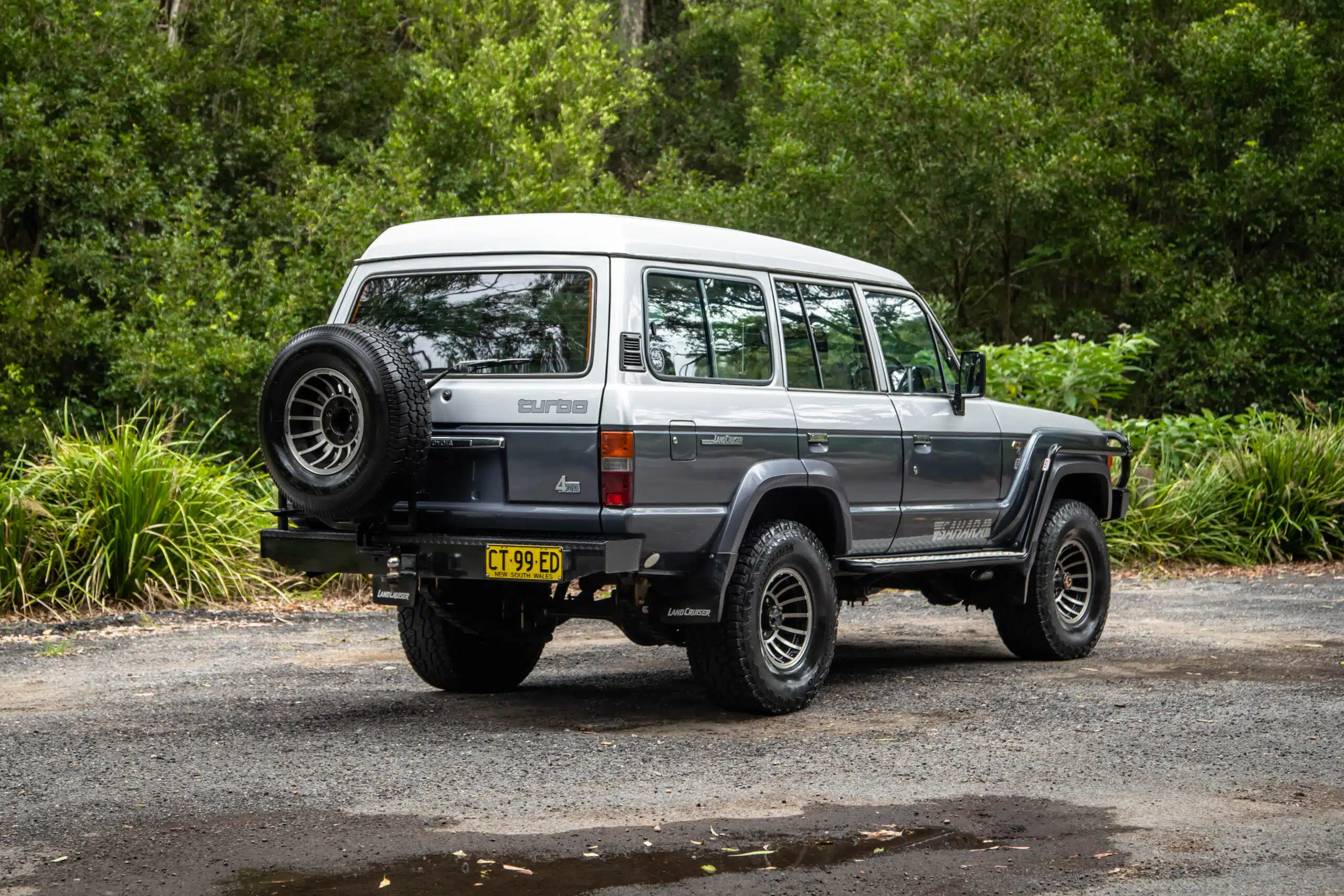 Toyota LandCruiser 60 Series-16