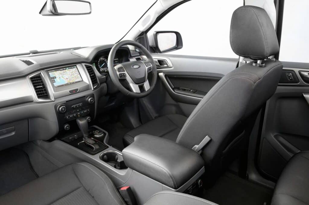 2017 Ford Everest-6