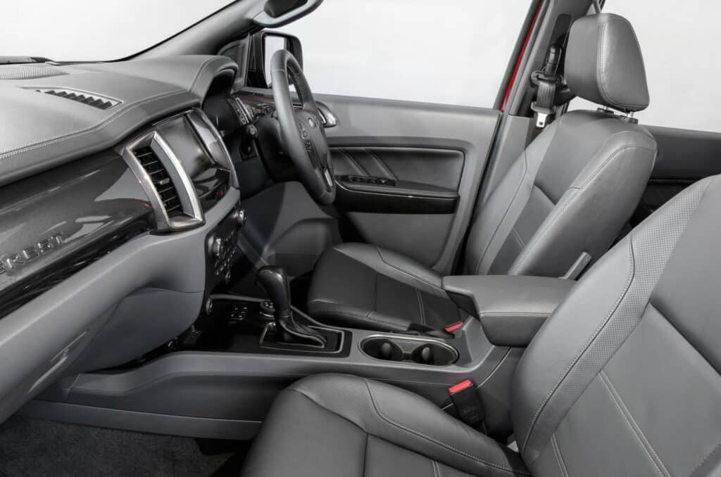 2017 Ford Everest-9