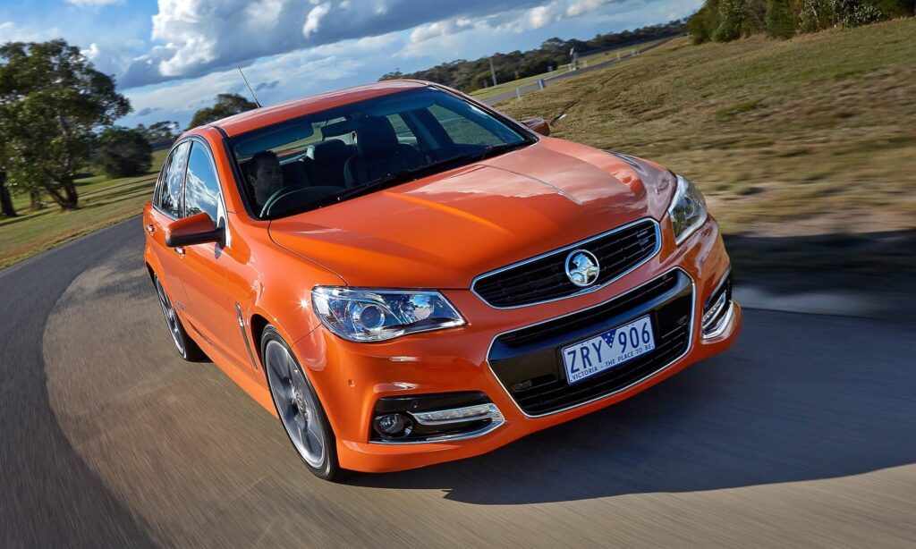 Holden VF Commodore-4