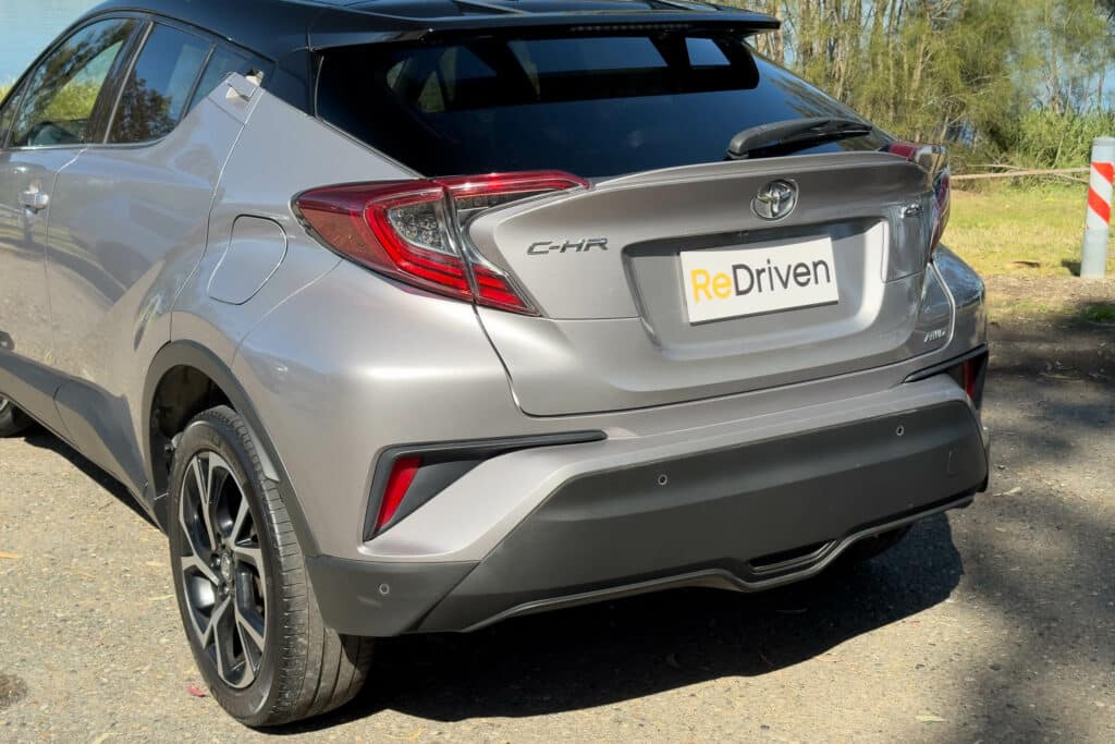Toyota C-HR-8
