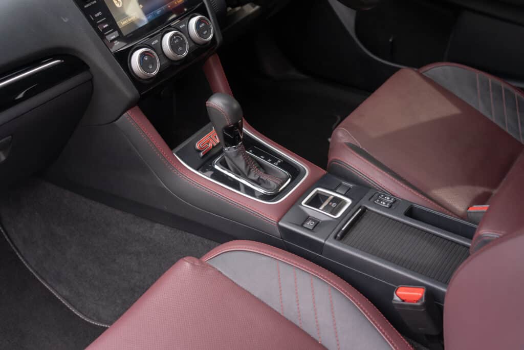 Subaru Levorg-22