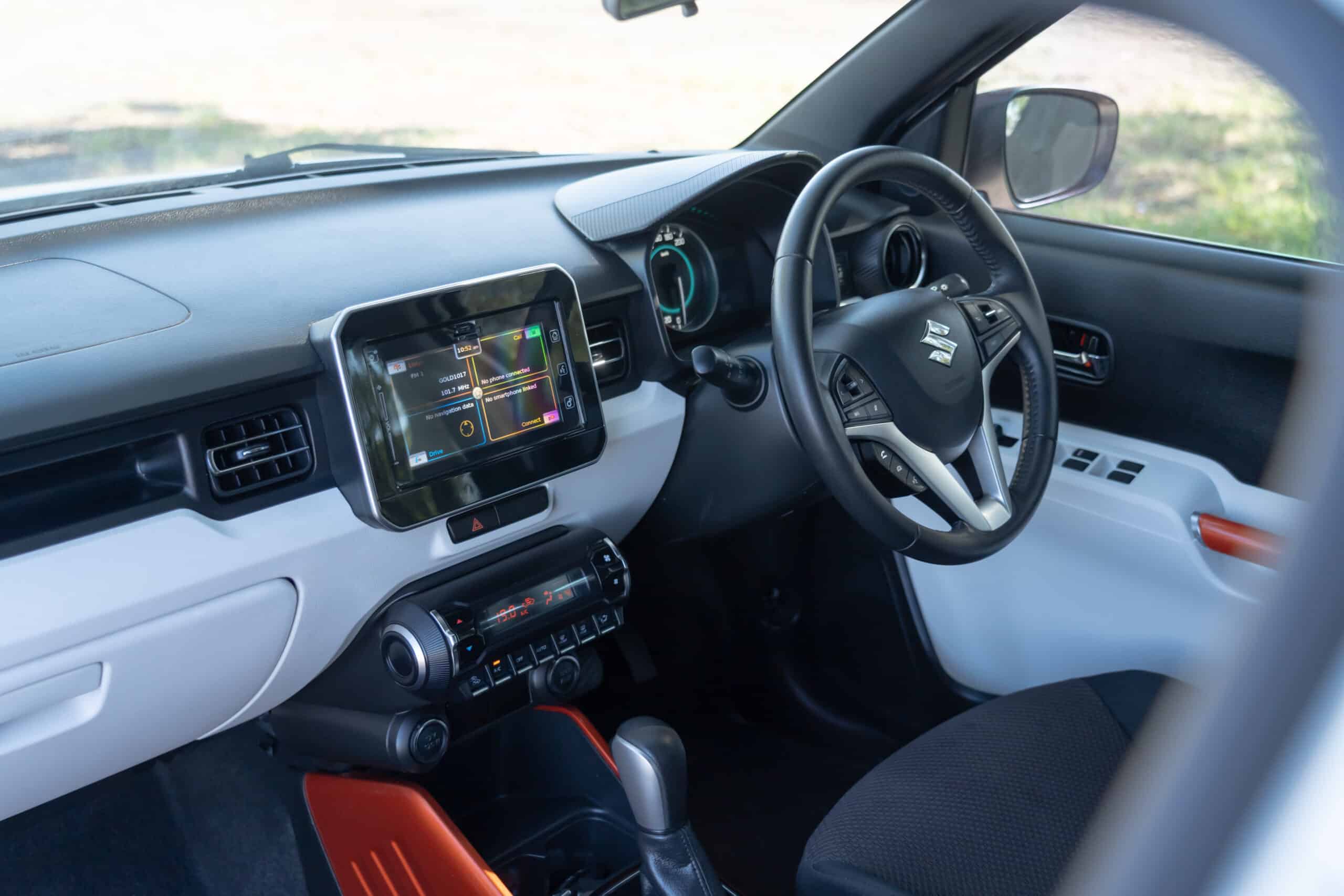 Suzuki Ignis-14