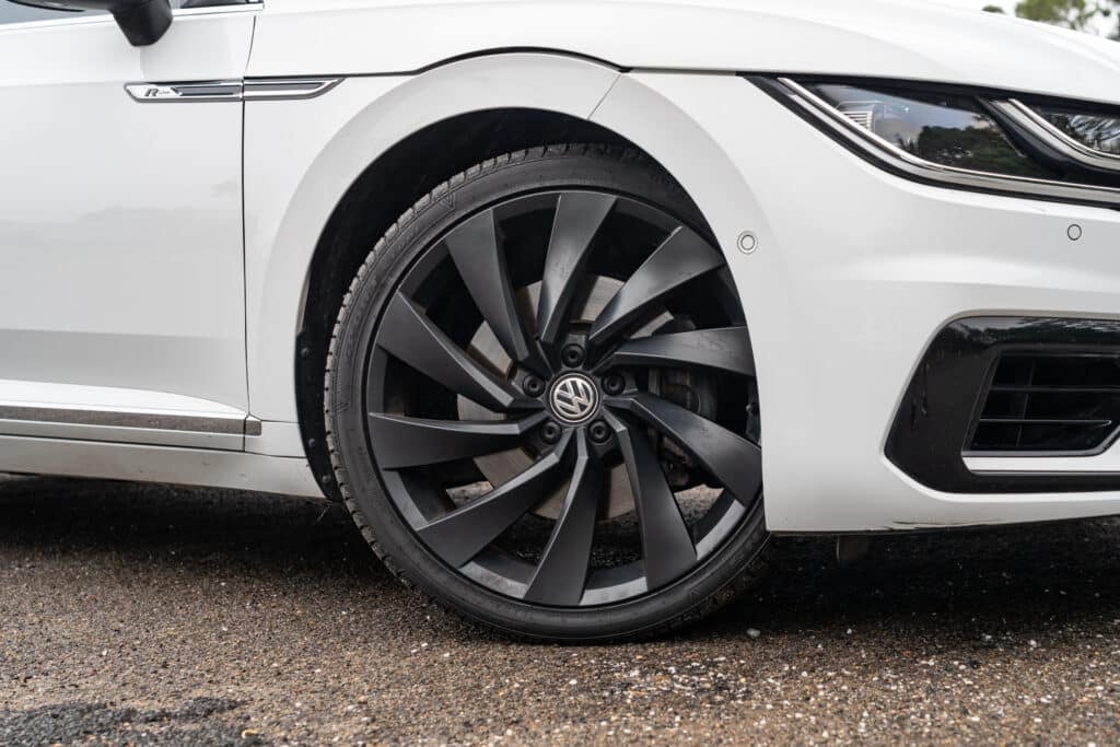 Volkswagen Arteon-7