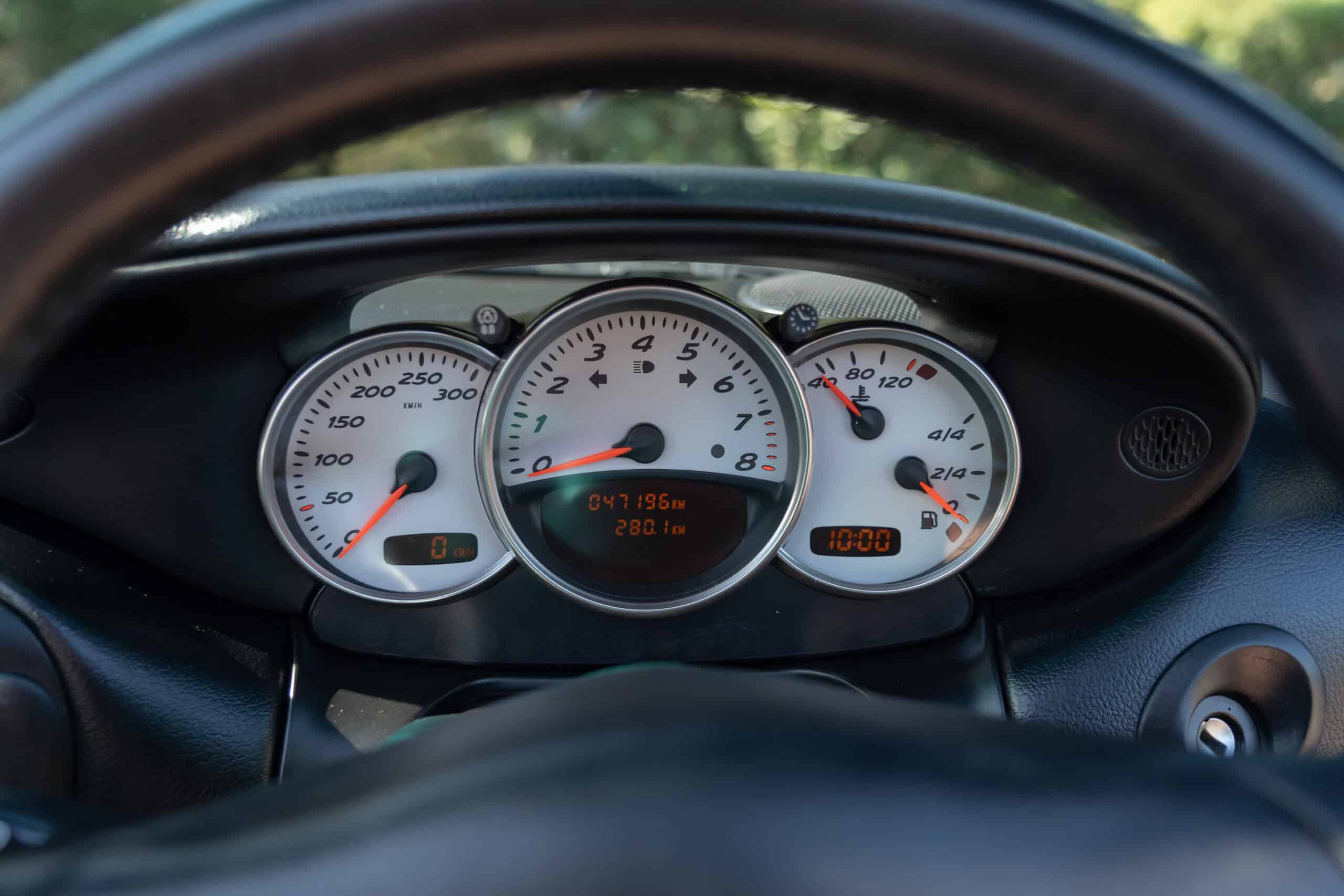 Porsche Boxster-10