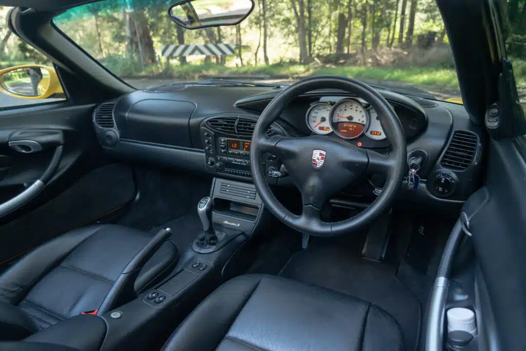 Porsche Boxster-17