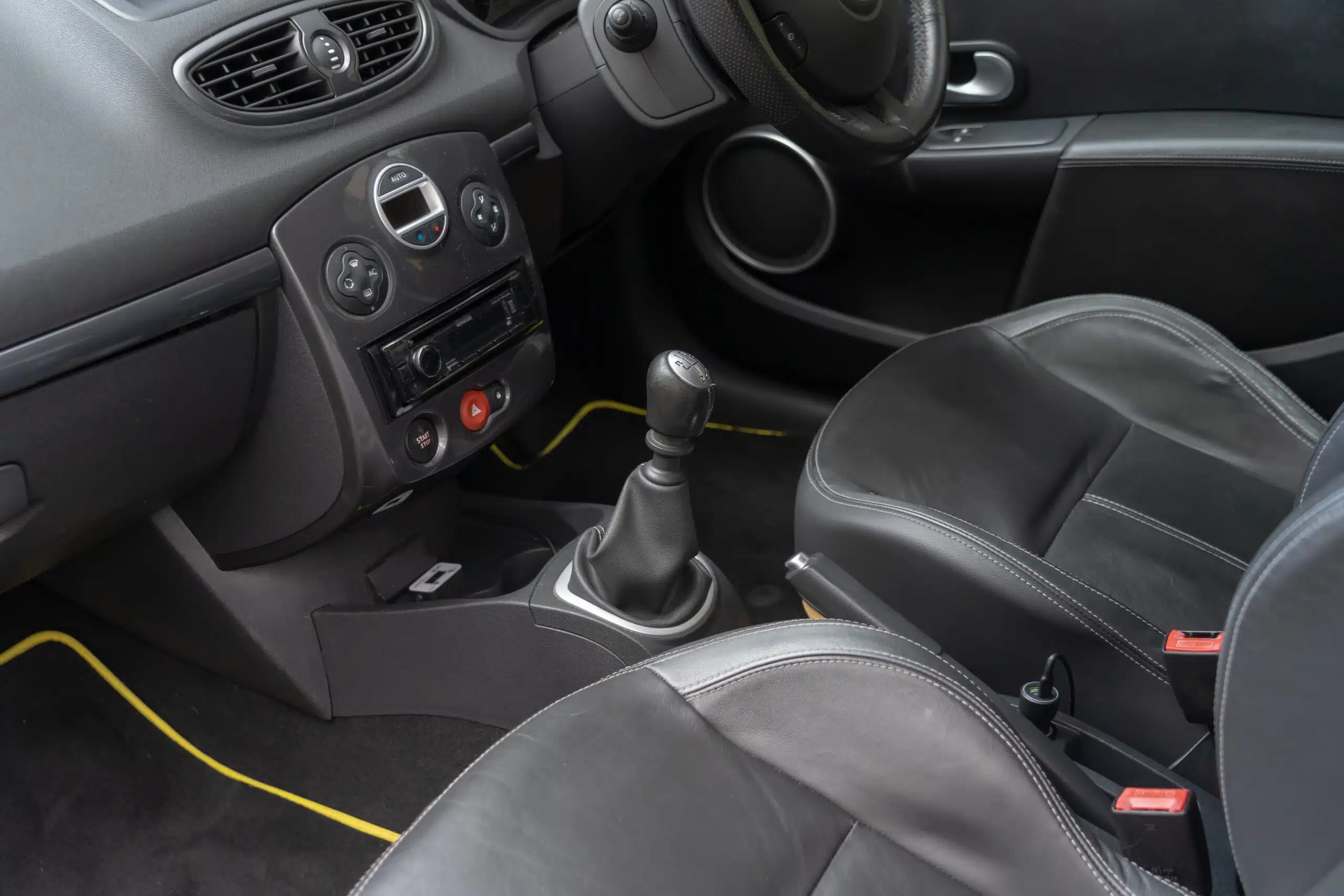 Renault Clio RS-16