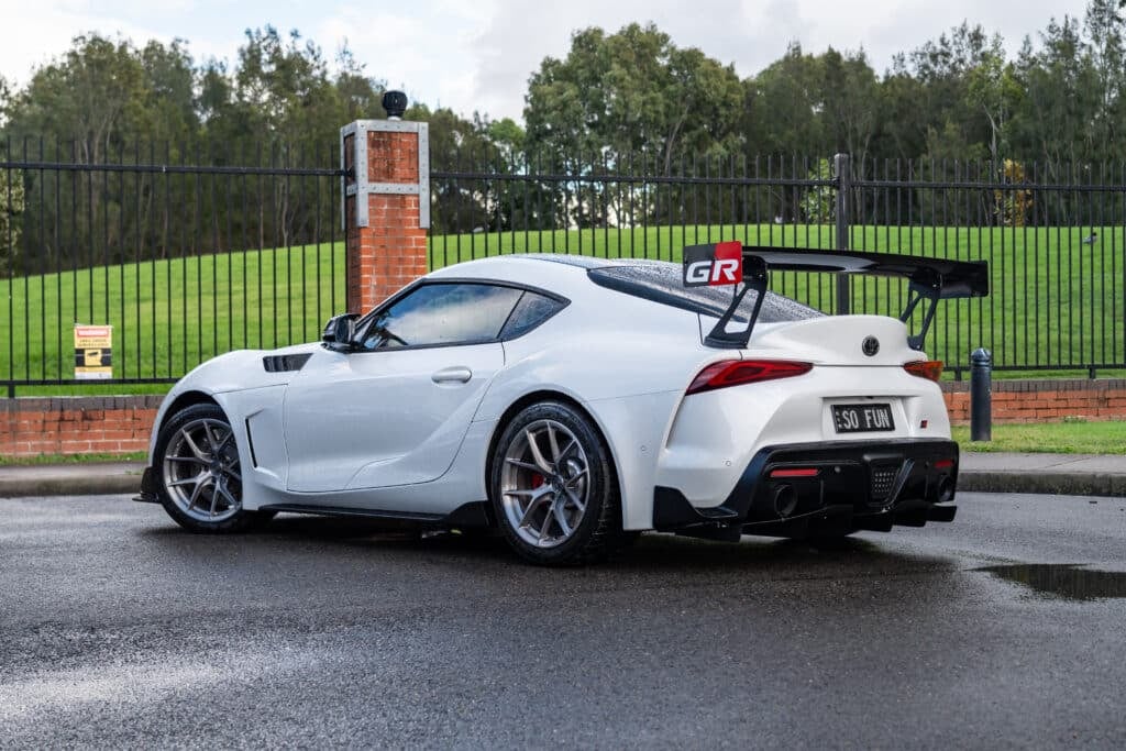 Toyota Supra (A90)-8