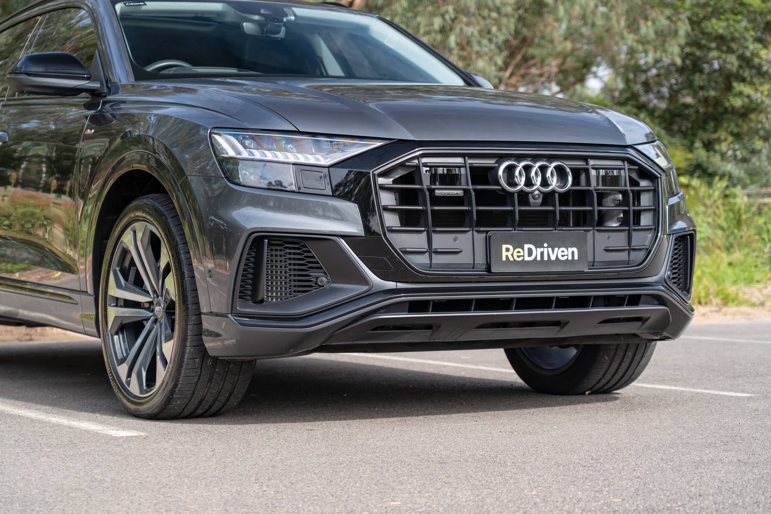 Audi Q8-2