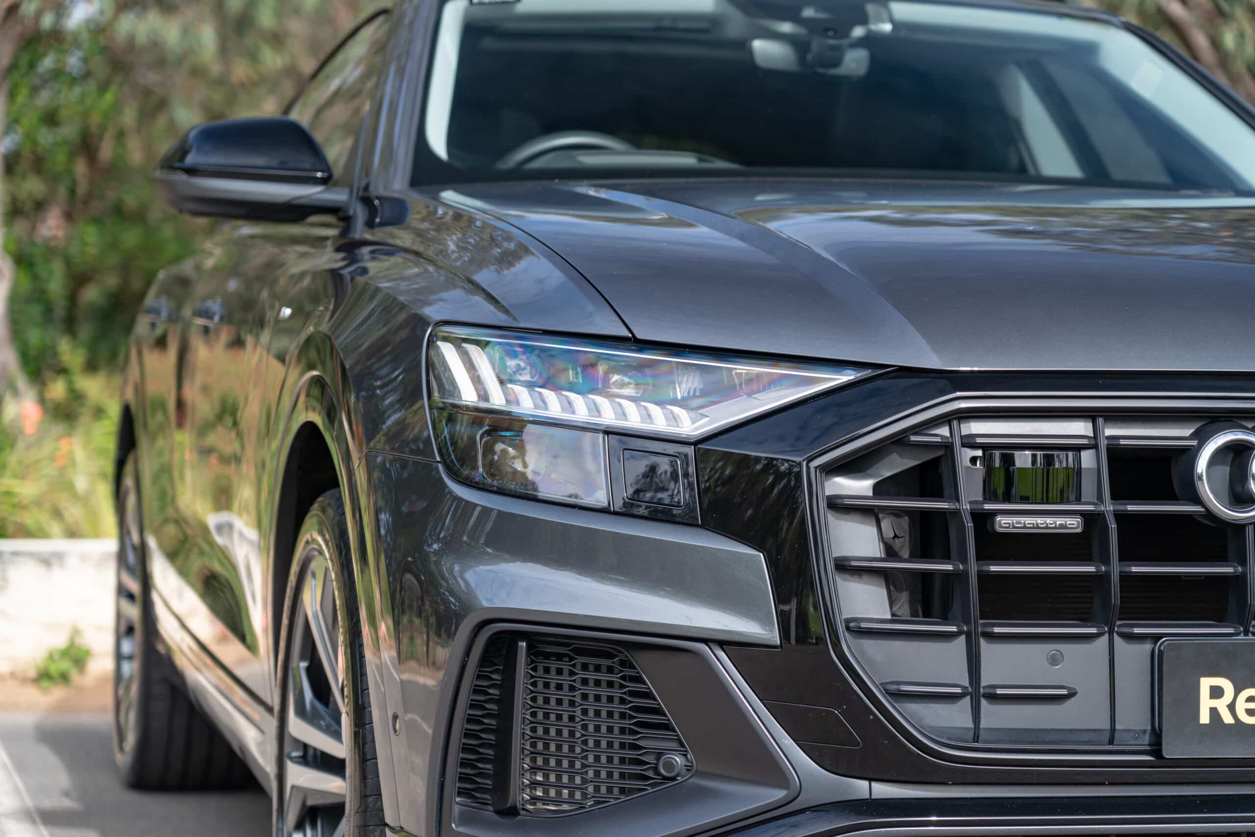Audi Q8-3