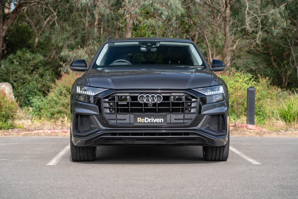 Audi Q8-5
