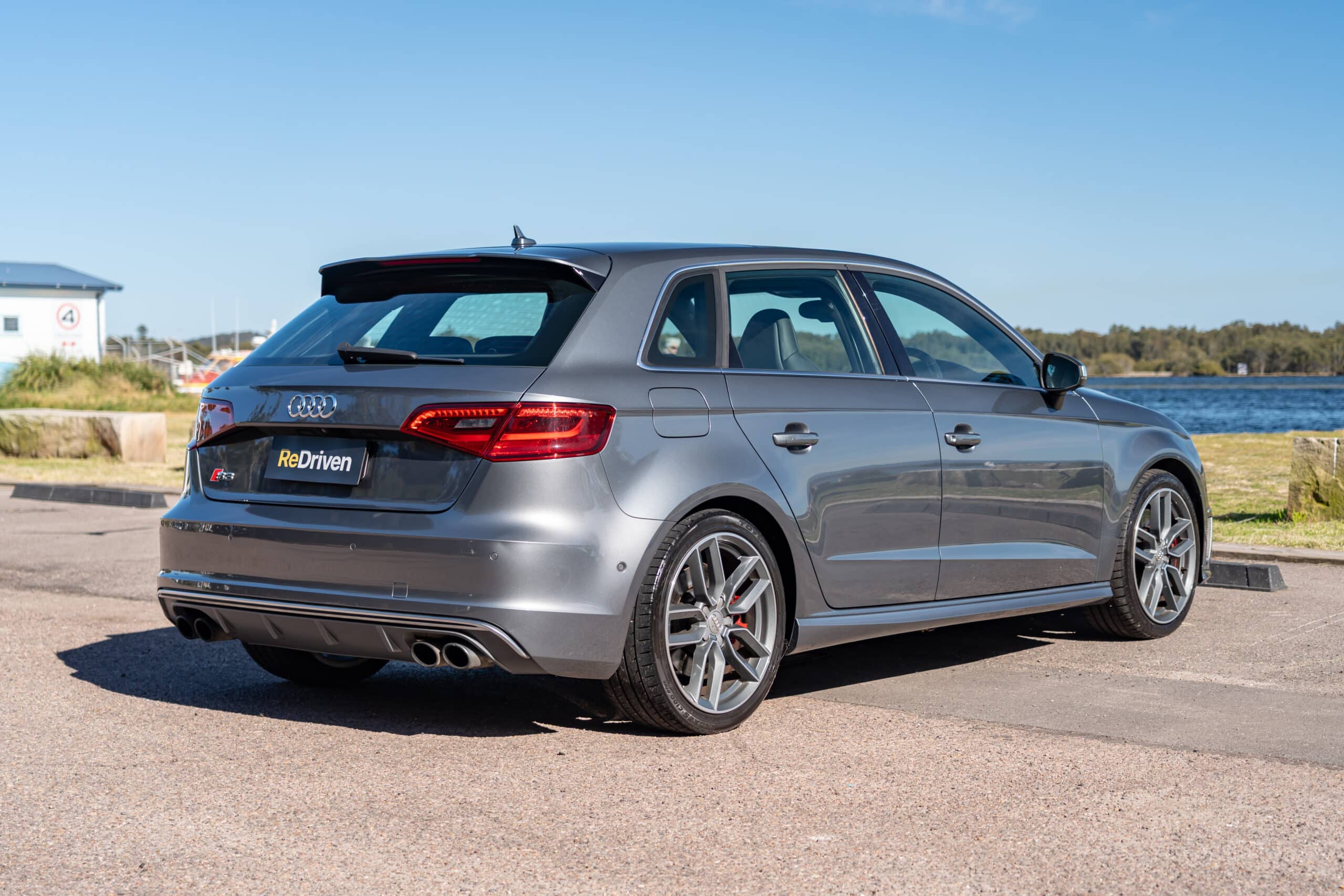 Audi S3-8