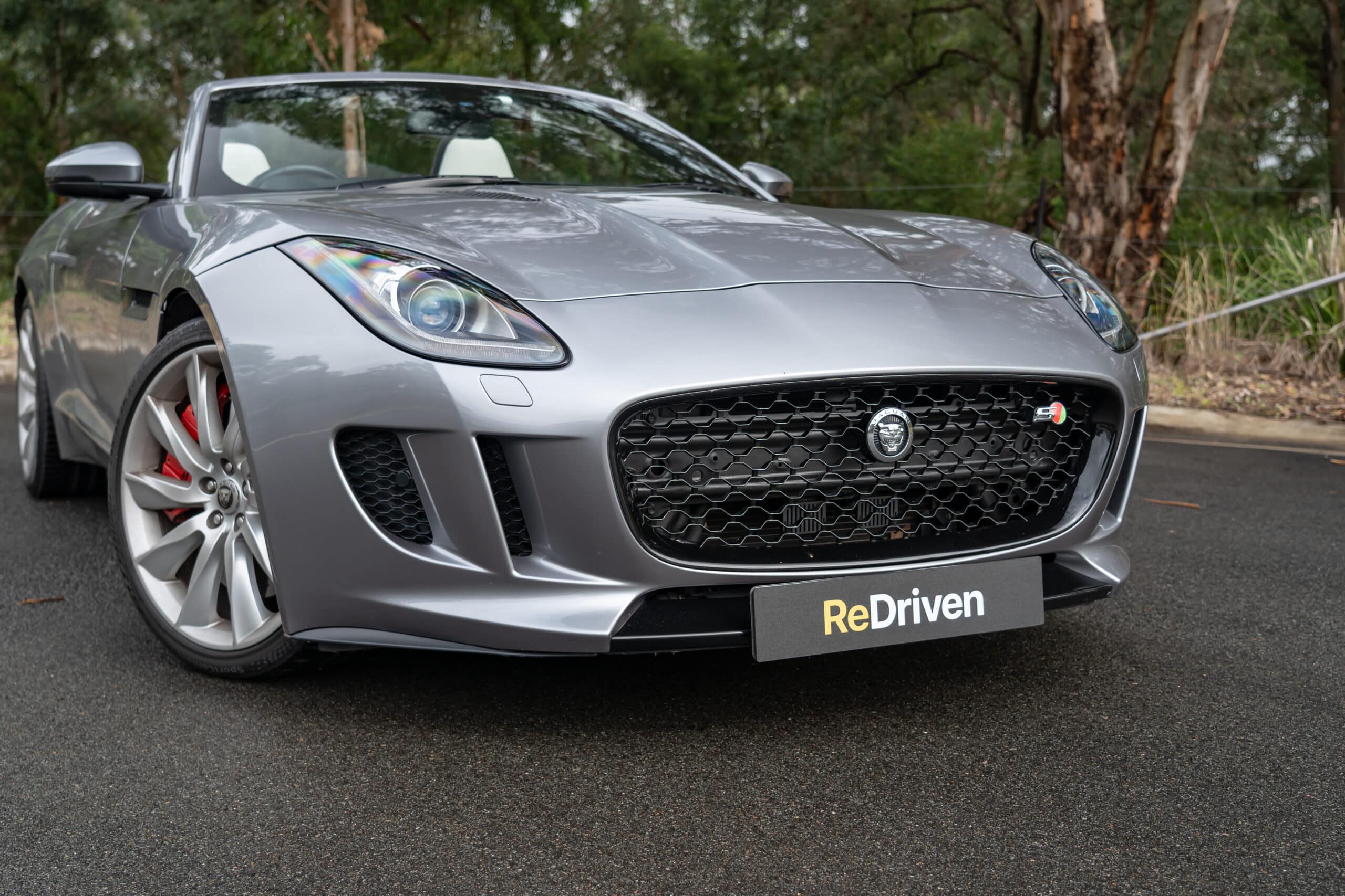 Jaguar F-Type-15