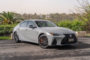 Lexus IS500-4