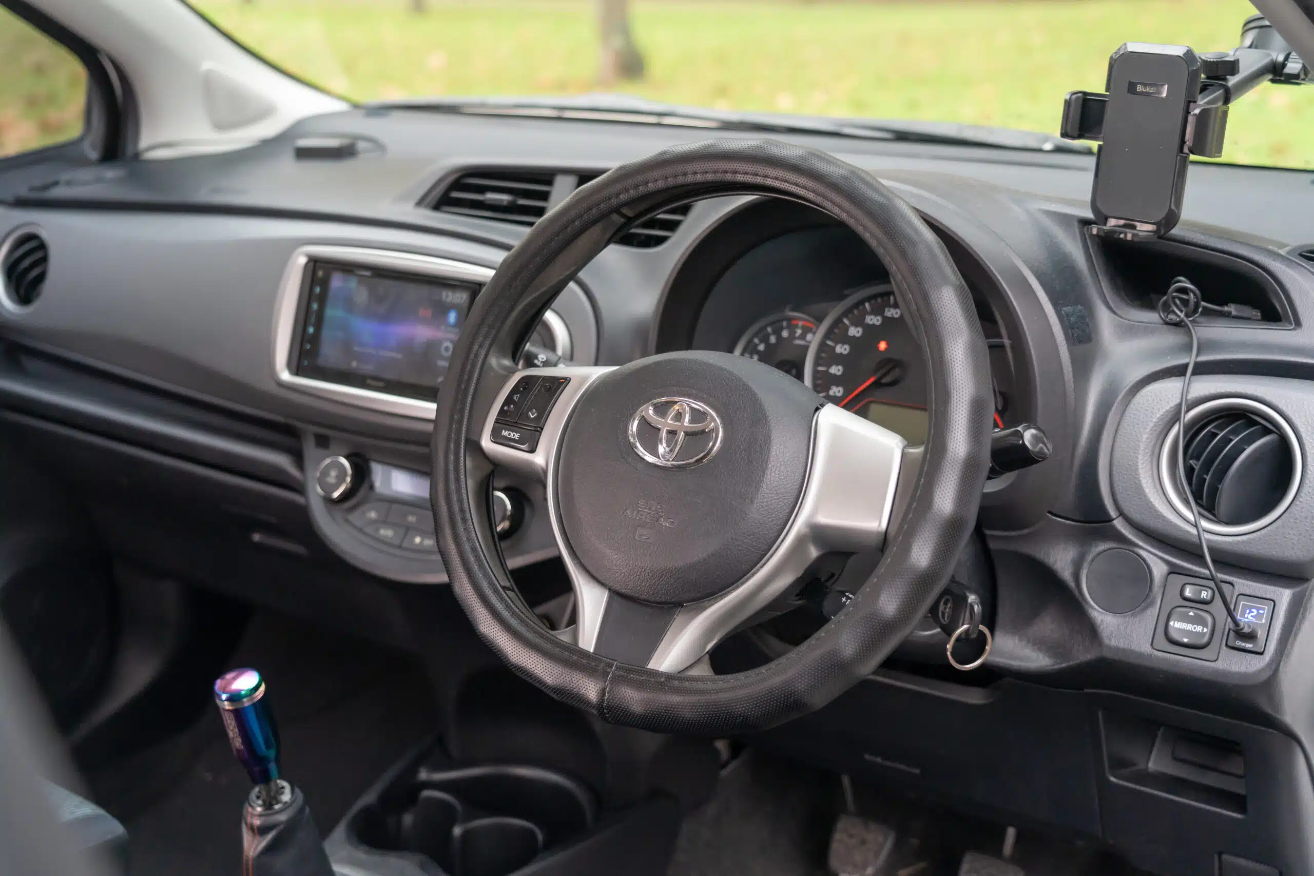 Toyota Yaris-15