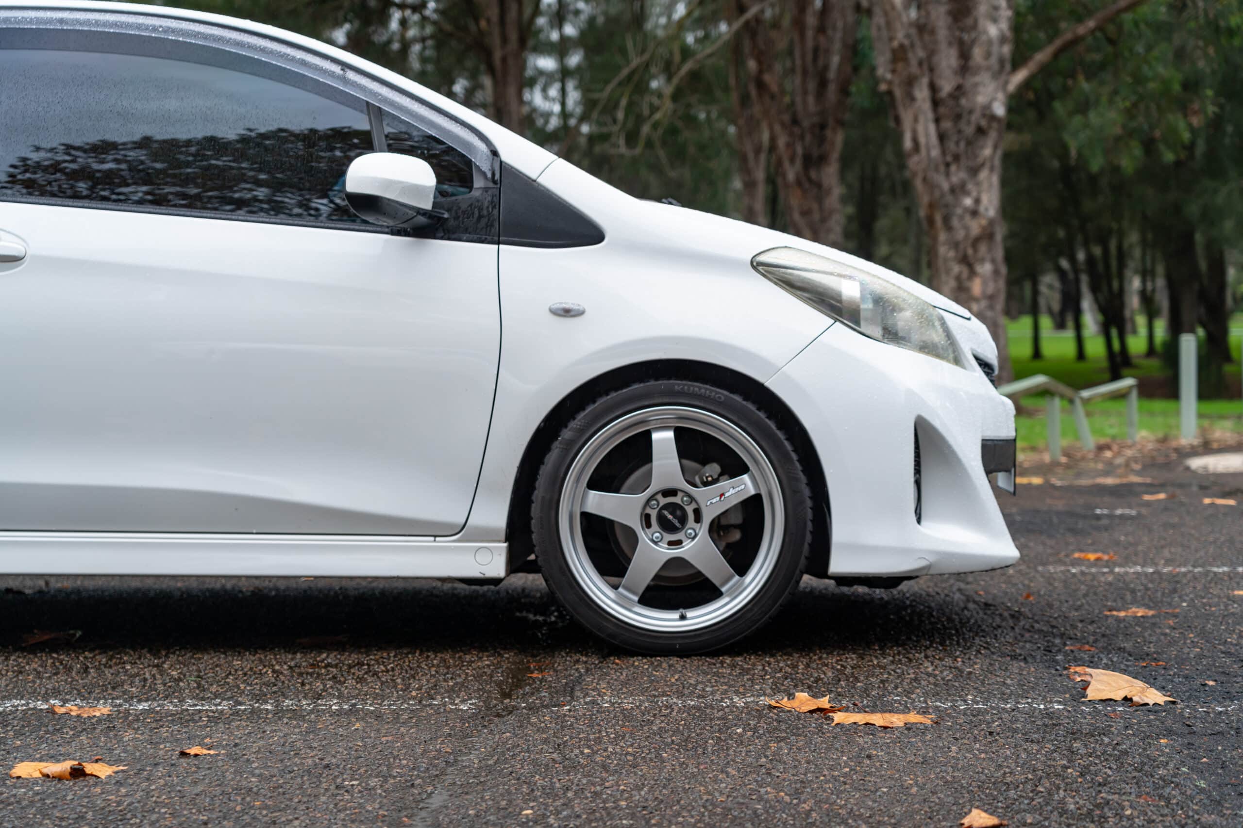 Toyota Yaris-2