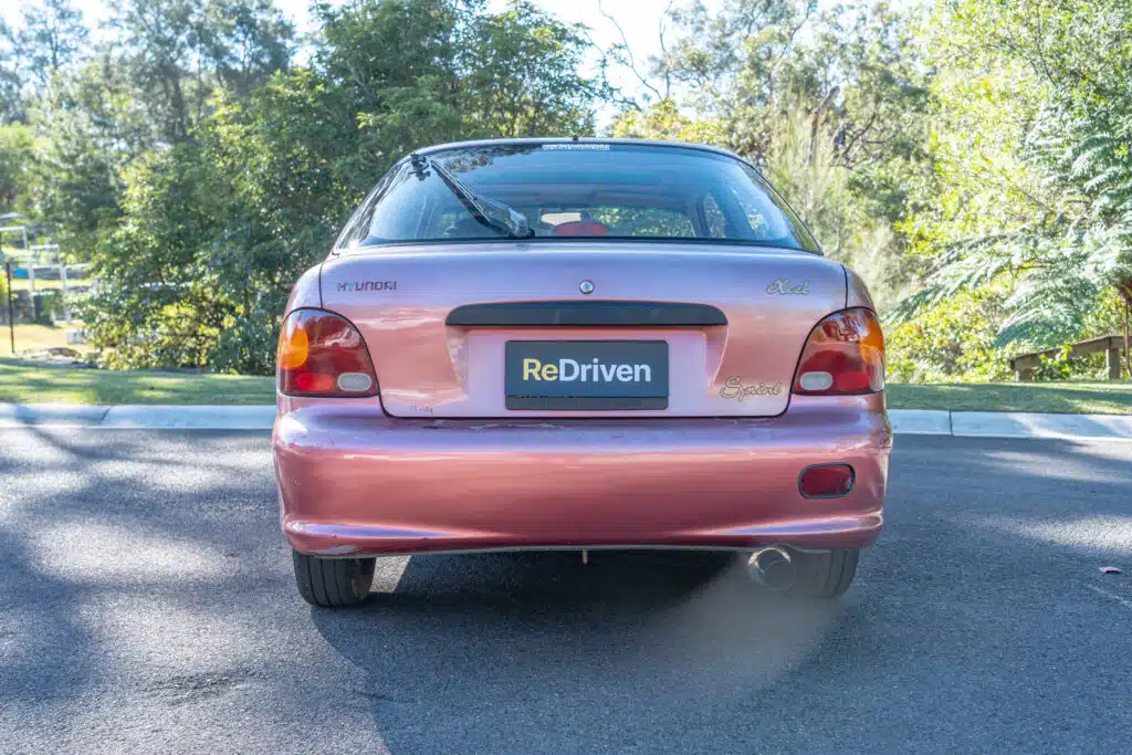 Hyundai Excel-10