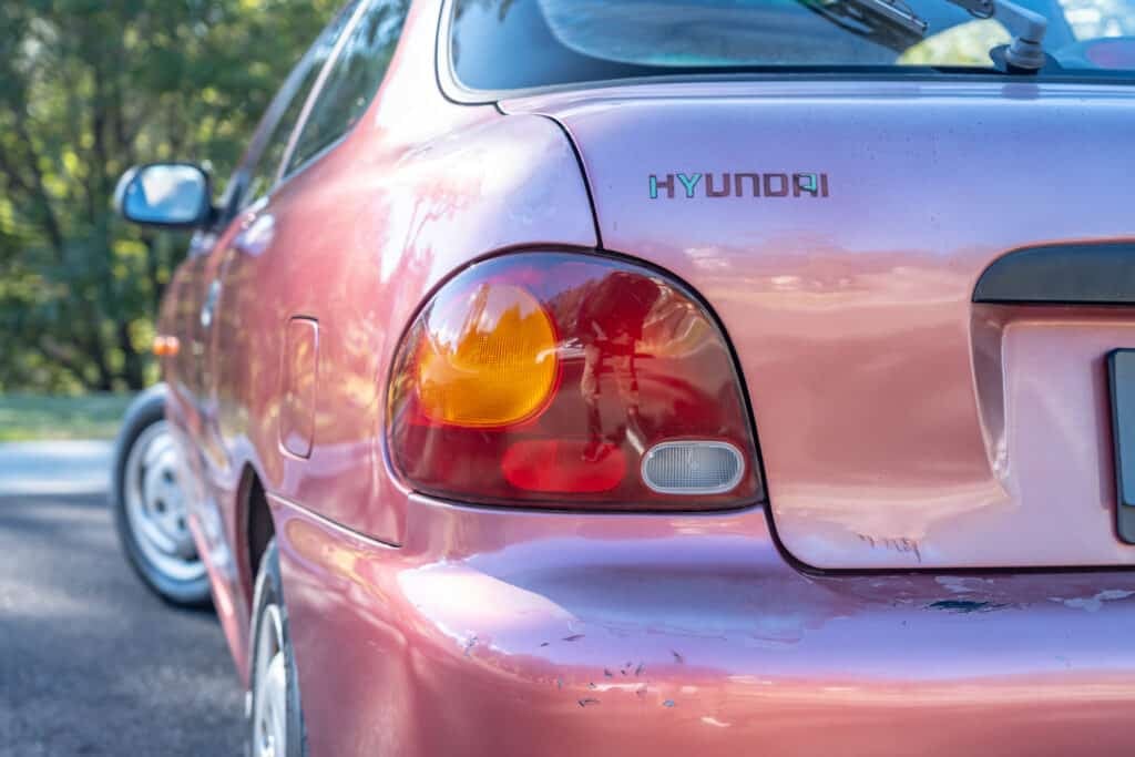 Hyundai Excel-12
