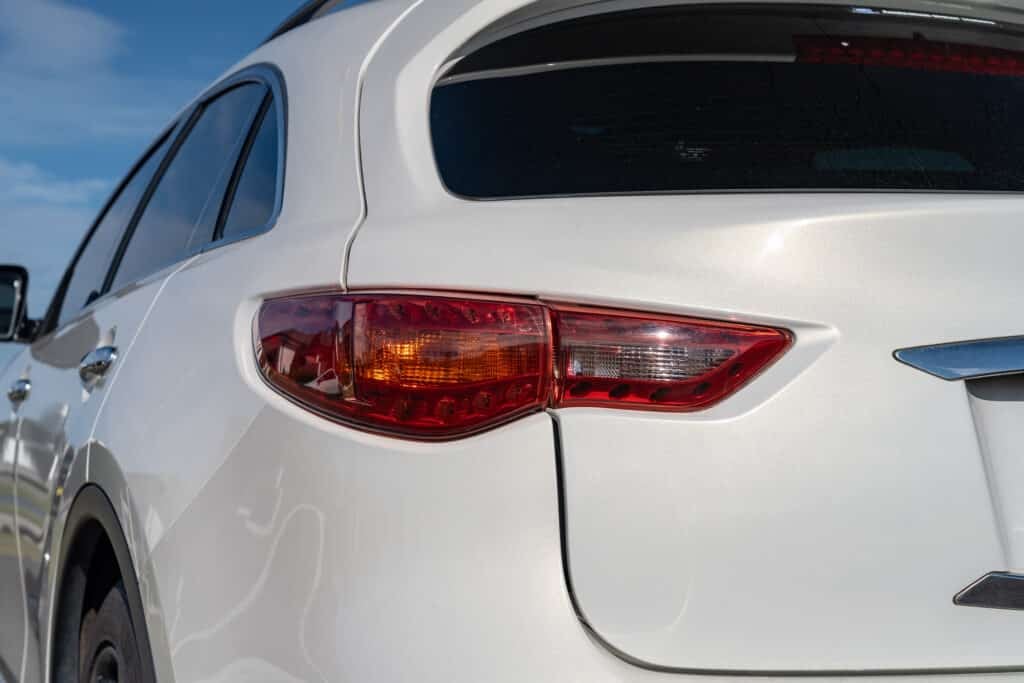 Infiniti QX70-14