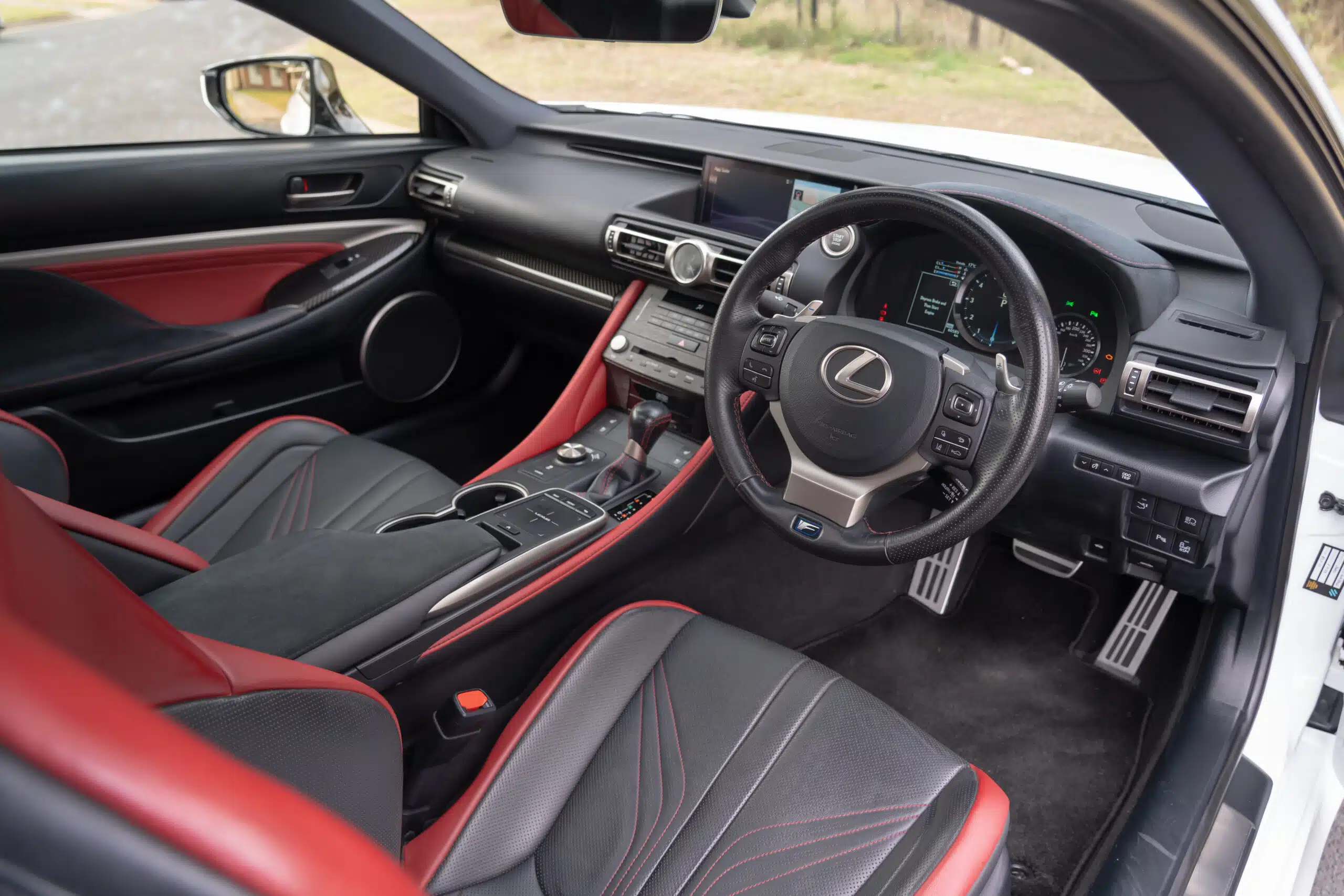 Lexus RC F-20