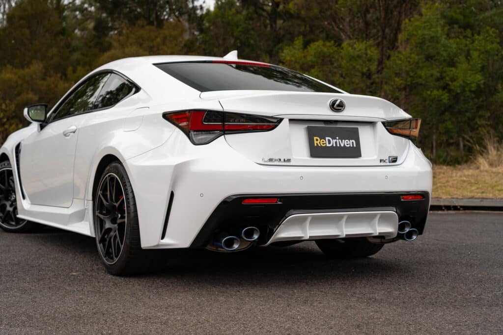 Lexus RC F-8