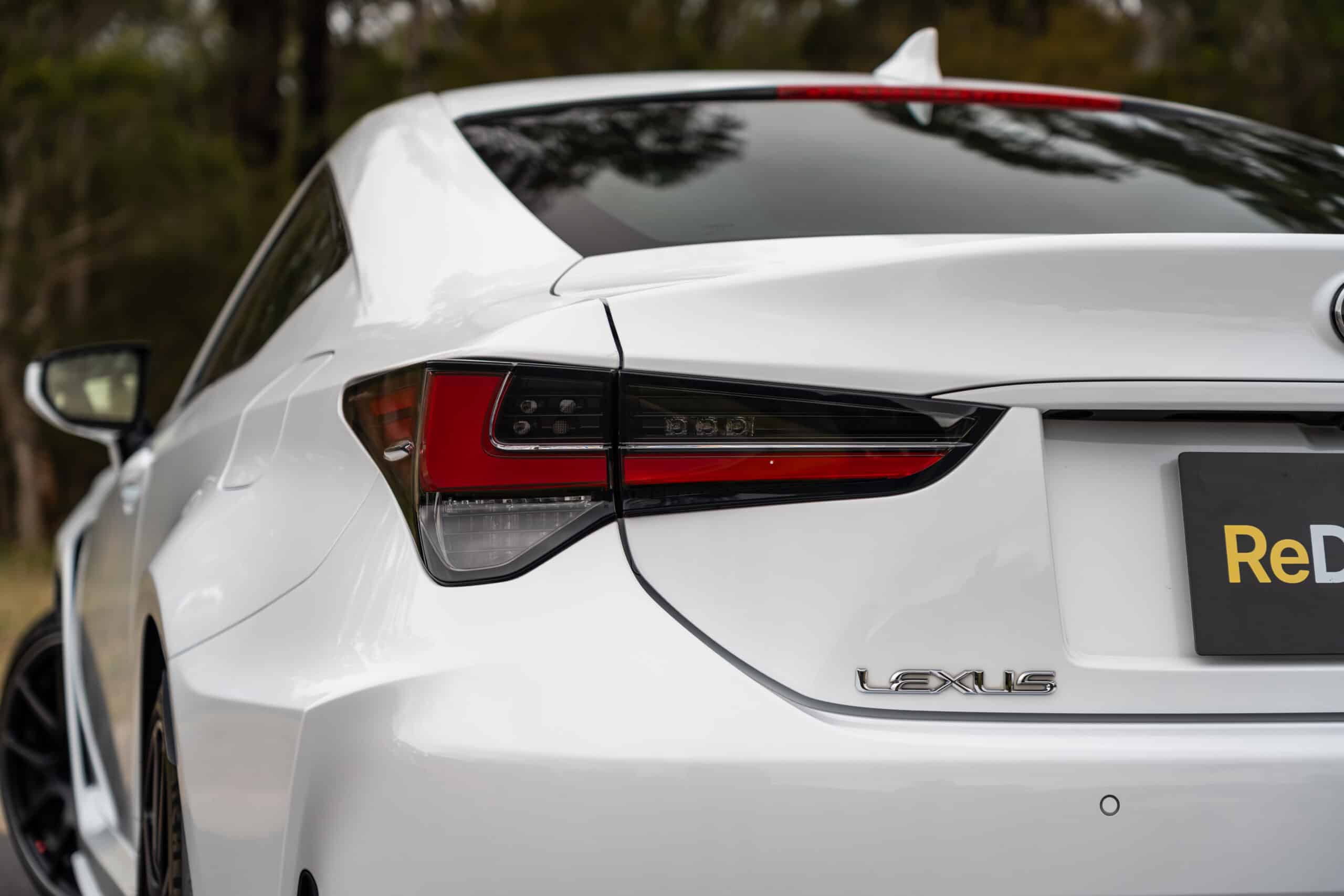 Lexus RC F-9