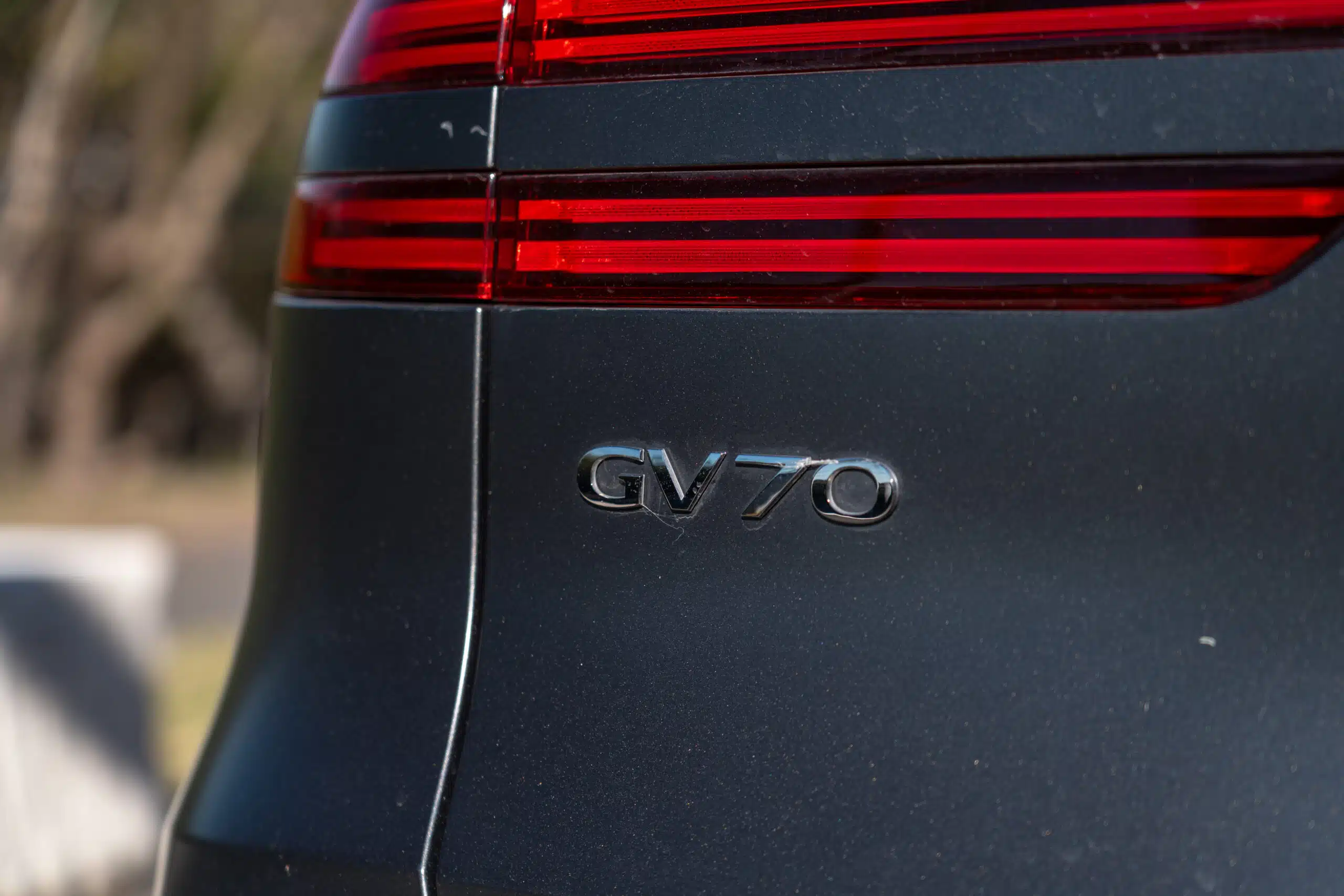 Genesis GV70-10