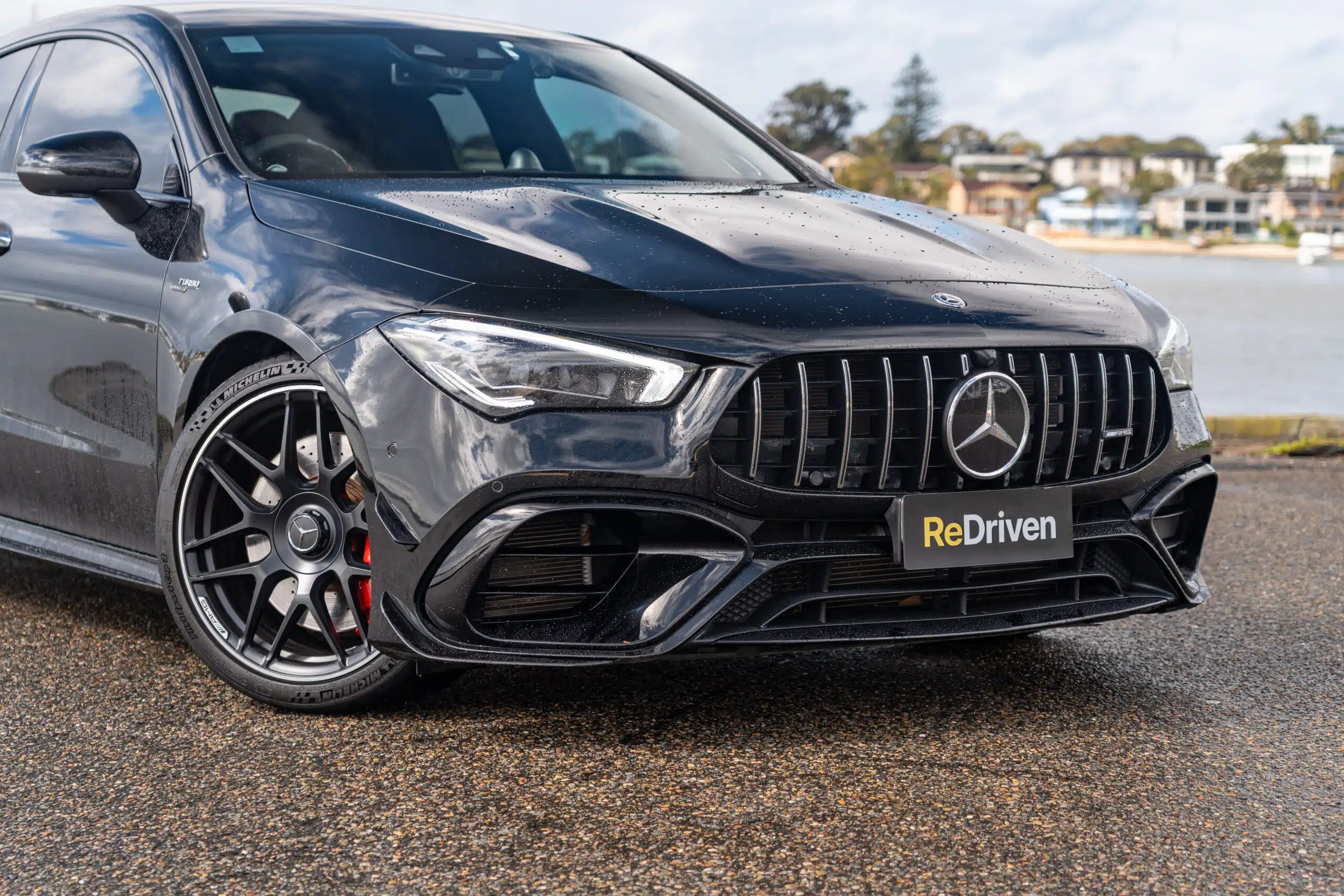 Mercedes-AMG CLA45S-2