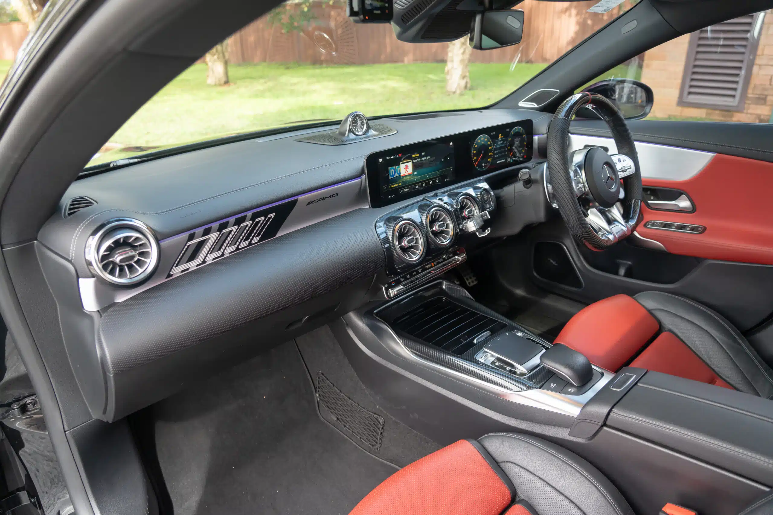 Mercedes-AMG CLA45S-20