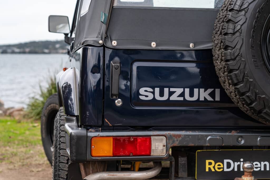 Suzuki Sierra-11