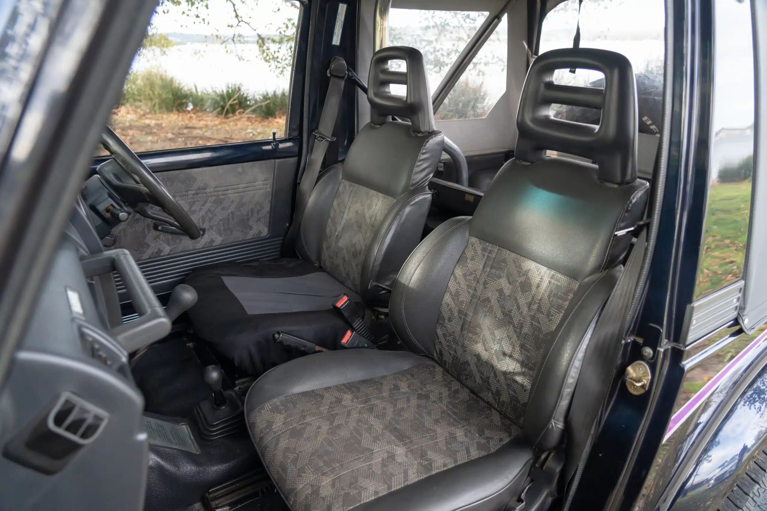 Suzuki Sierra-15
