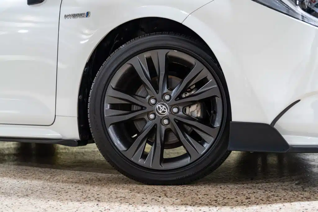 Toyota Corolla Touring-6