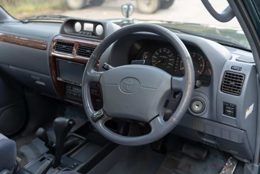 Toyota LandCruiser 90 Series-20