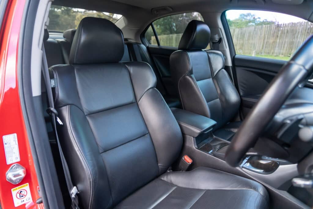 Honda Accord Euro-15