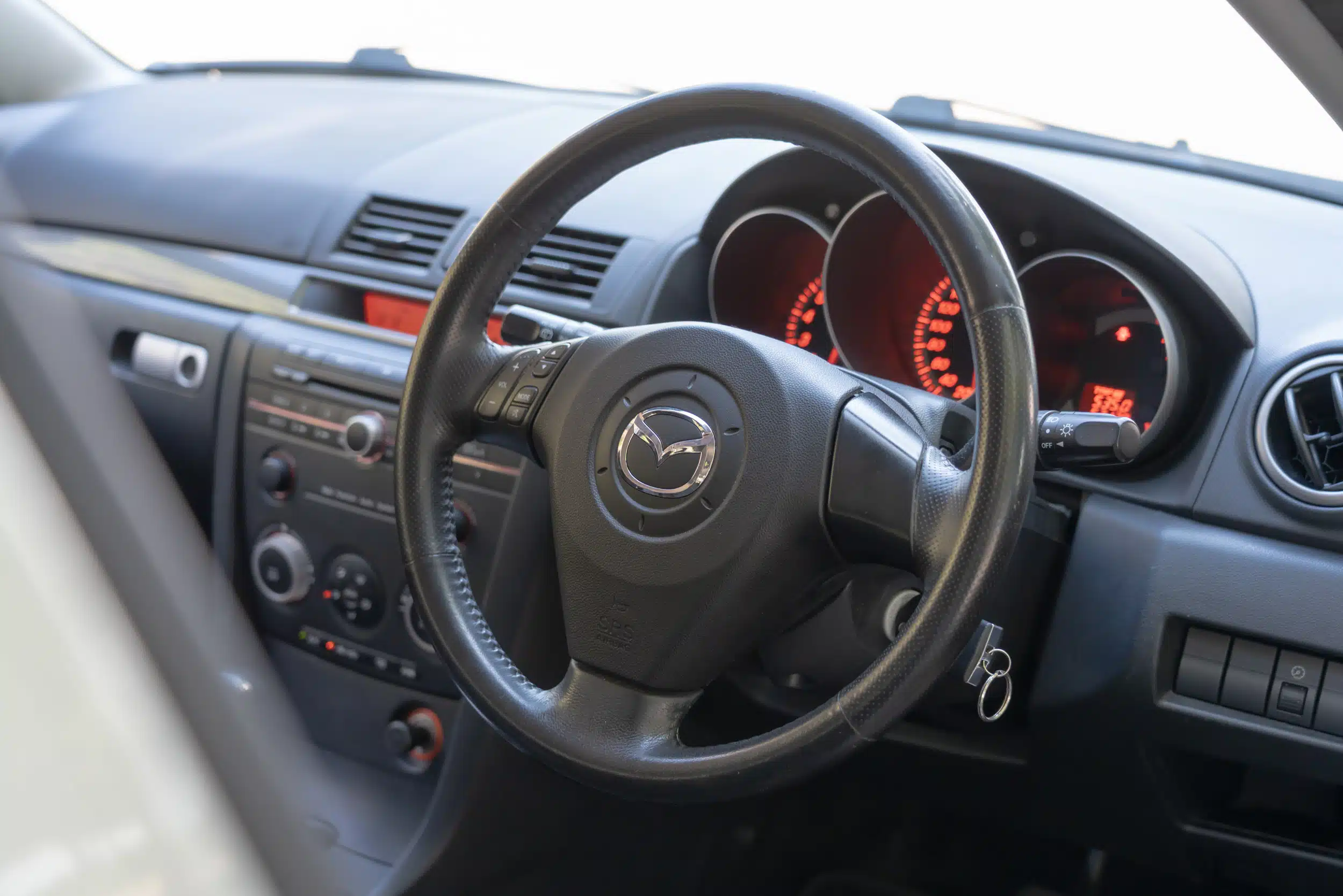 Mazda 3 SP23-14