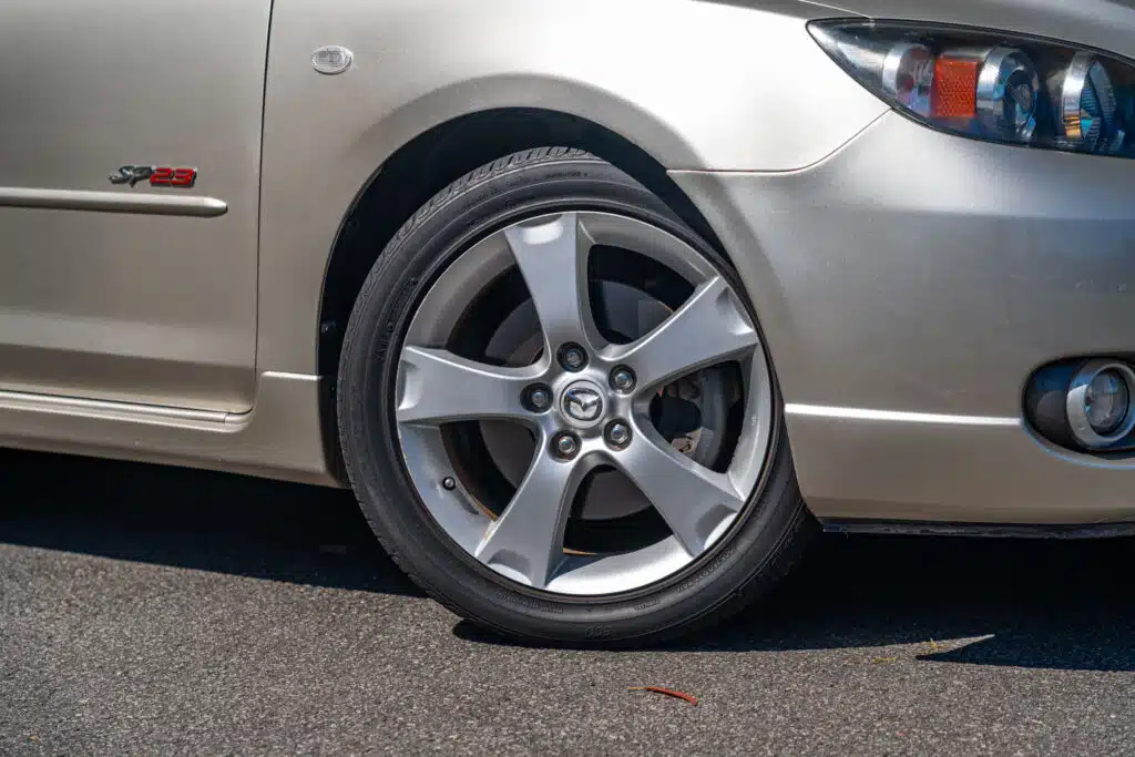 Mazda 3 SP23-5
