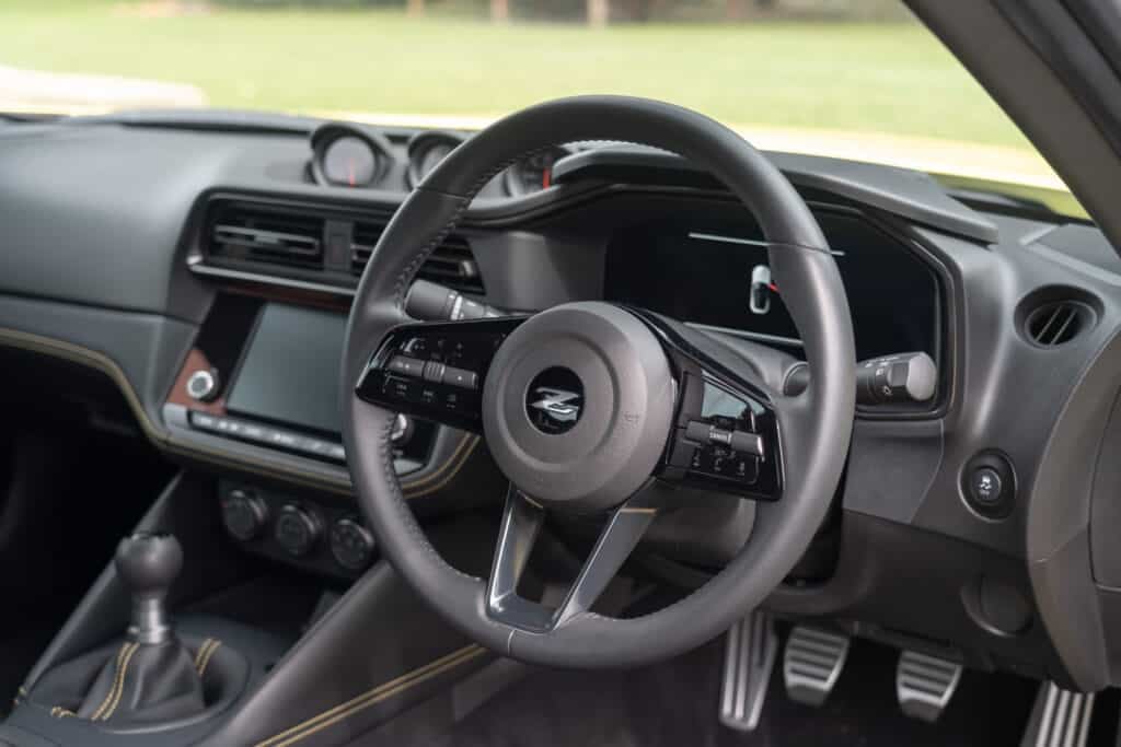 Nissan Z-13