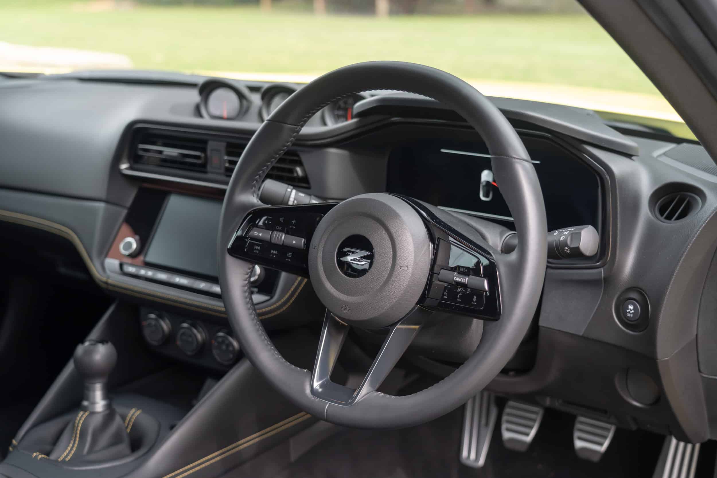 Nissan Z-13