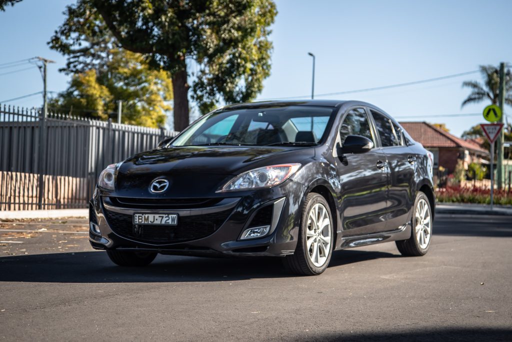 Used Mazda 3 (BL) review