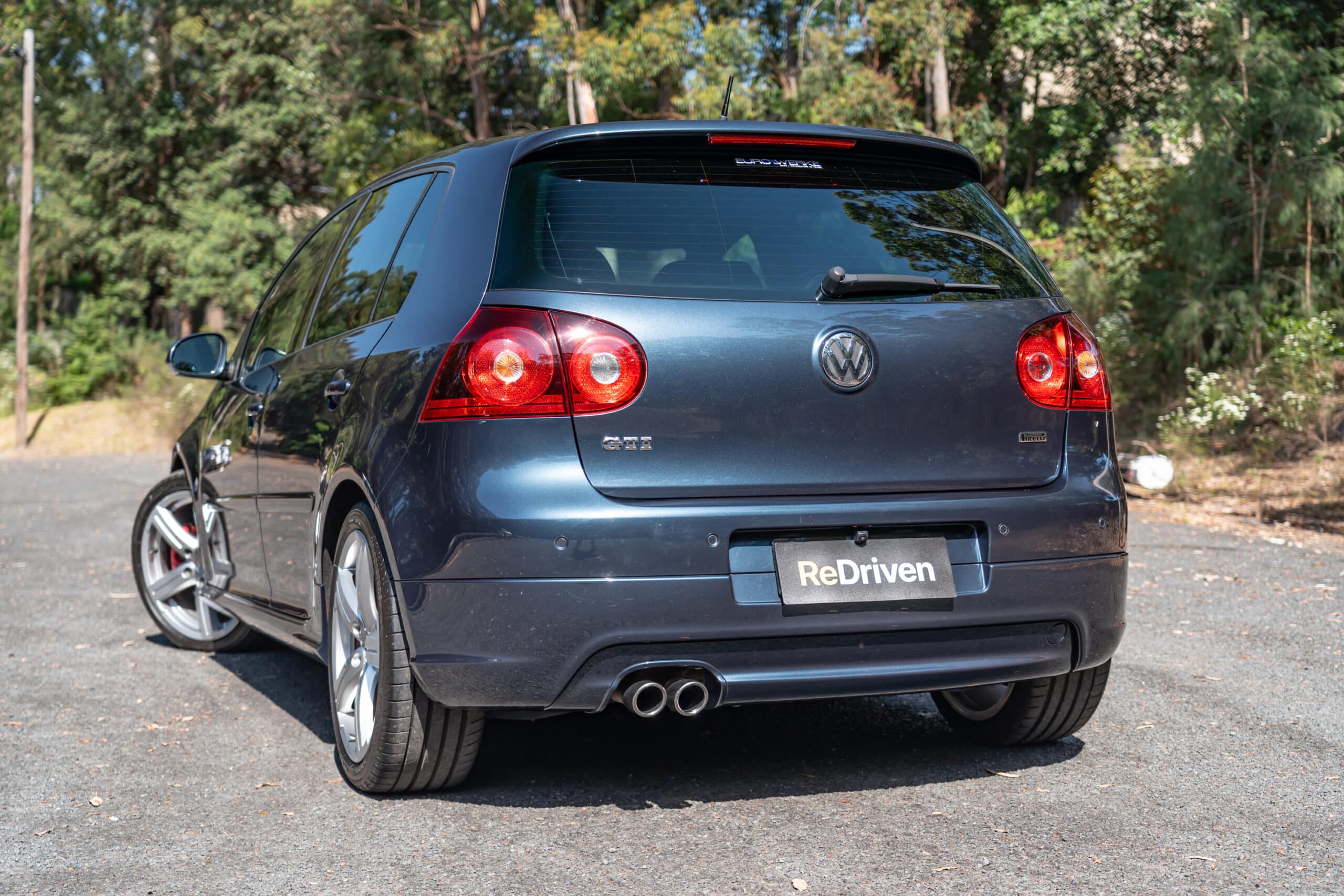Volkswagen Golf GTi MK V-11