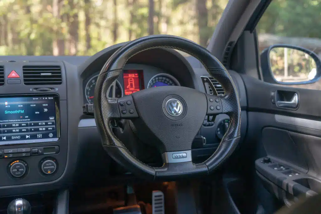 Volkswagen Golf GTi MK V-15