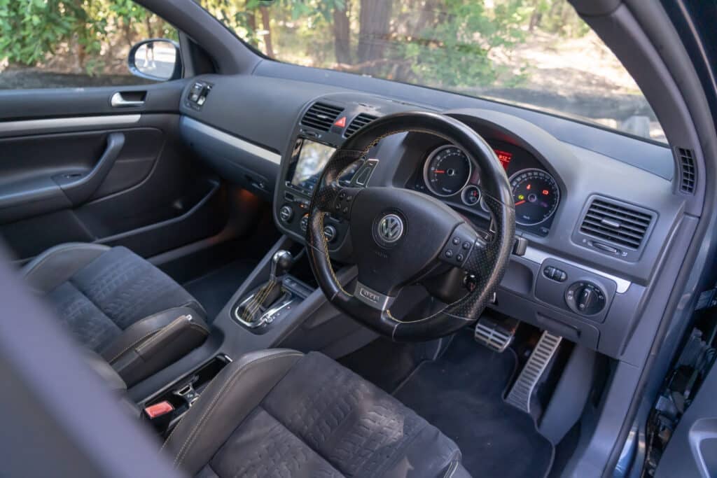 Volkswagen Golf GTi MK V-18