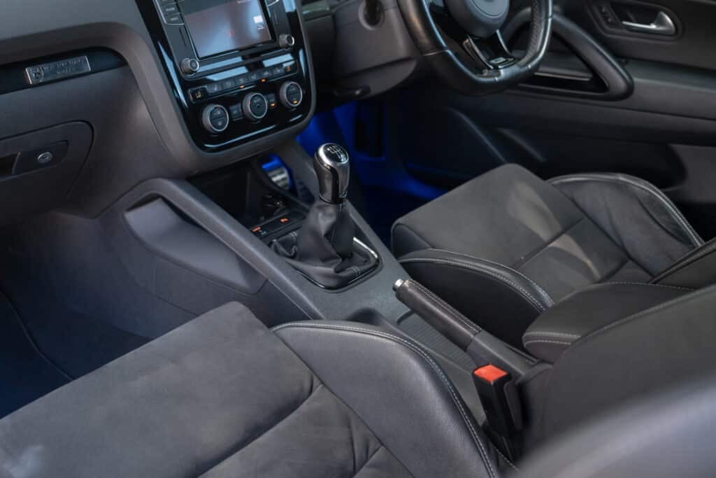 Volkswagen Scirocco-17