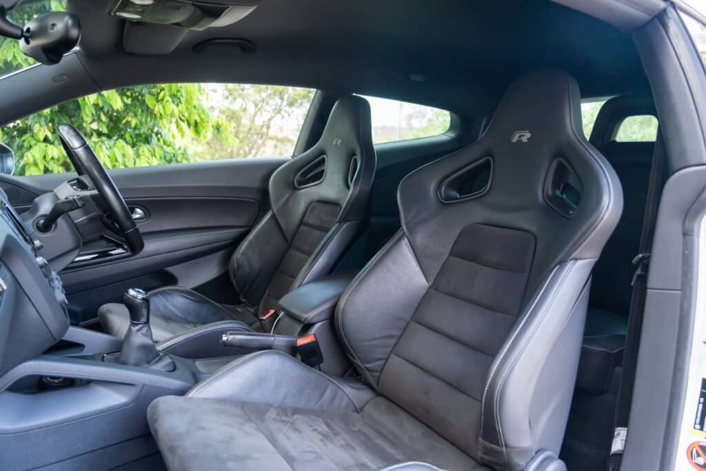 Volkswagen Scirocco-18