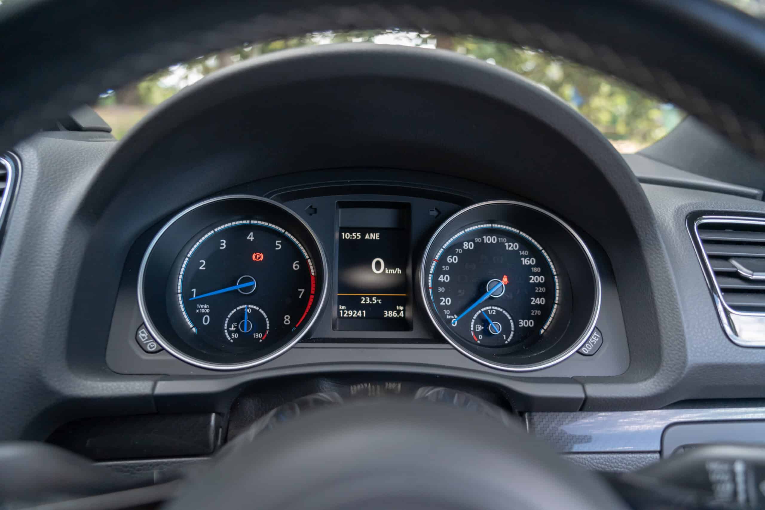 Volkswagen Scirocco-22