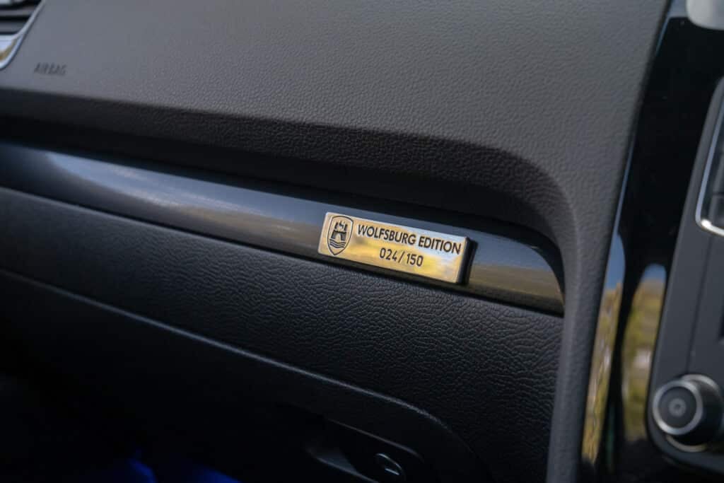 Volkswagen Scirocco-23