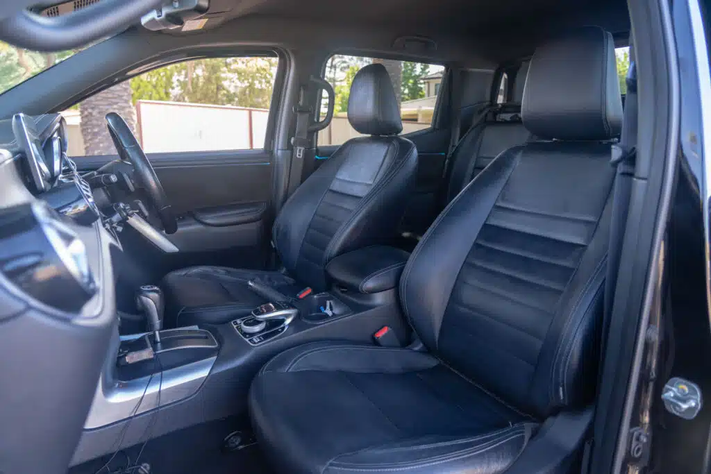 Mercedes-Benz X-Class-17