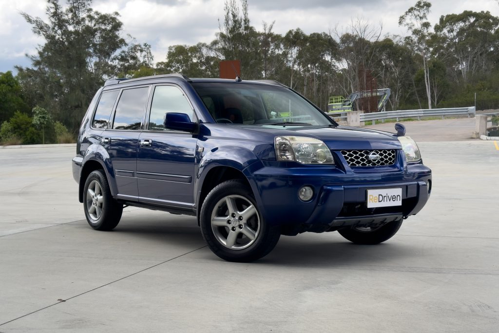 Used Nissan X-TRAIL (T30) review