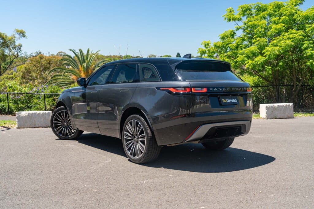 Range Rover Velar-15