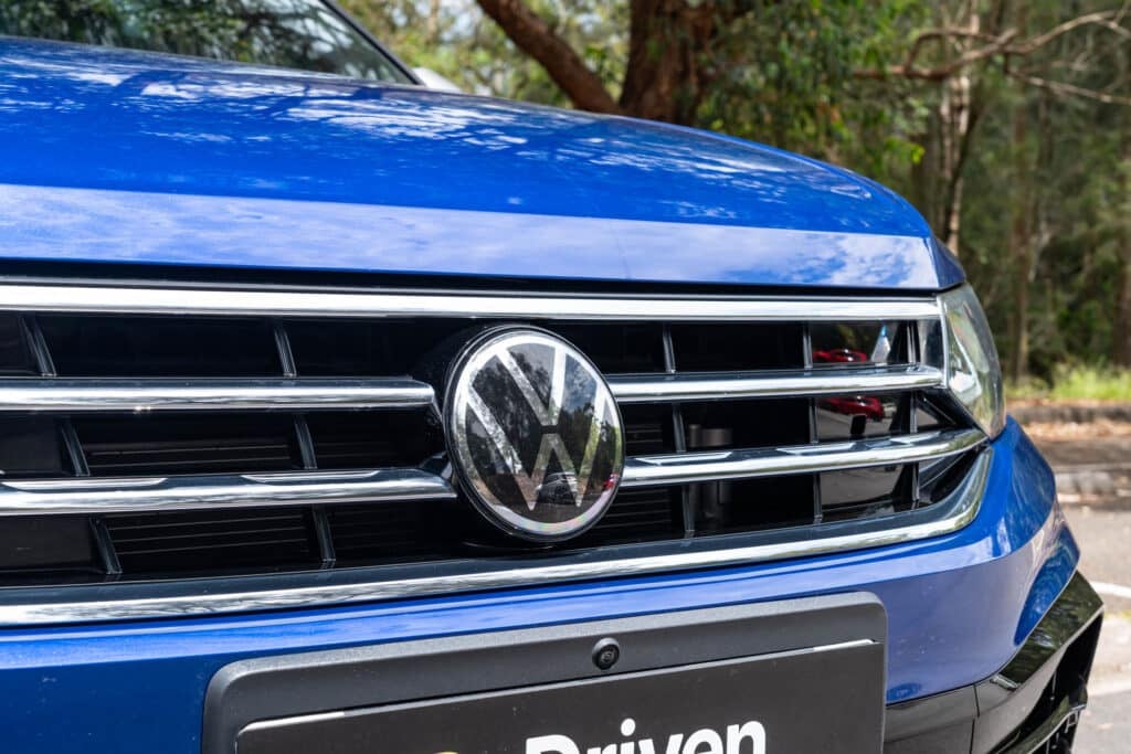 Volkswagen Tiguan (2nd-gen)-14